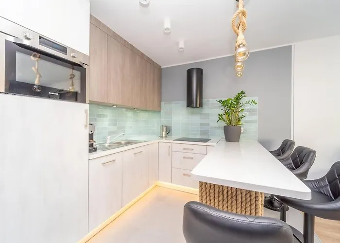 Апартаменты Bright And Blue 3city With Balcony In By Renters *