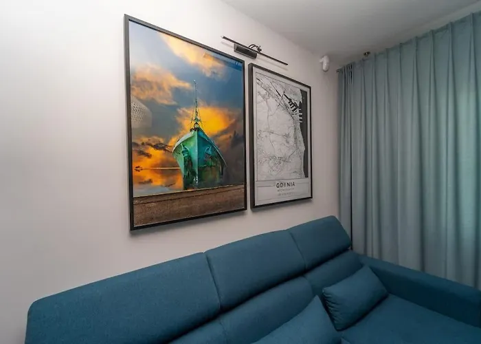 Bright And Blue 3city With Balcony In By Renters Гдыня